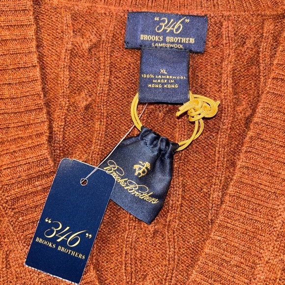 Brooks Brothers Brown V-Neck Cable Knit Sweater - Picture 4 of 6